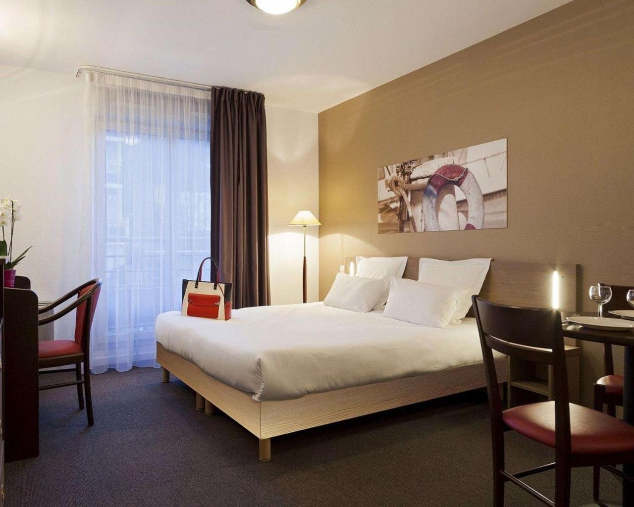 Comfort Suites Le-Port-Marly Paris Ouest Le Port-Marly Buitenkant foto